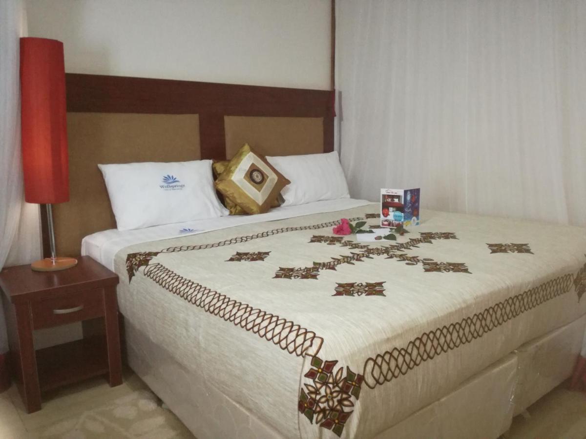 Wellsprings Hotel Gulu Екстер'єр фото